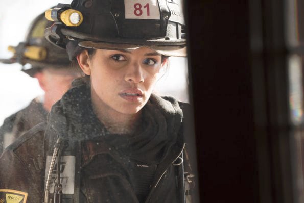 Chicago Fire : Photo Monica Raymund