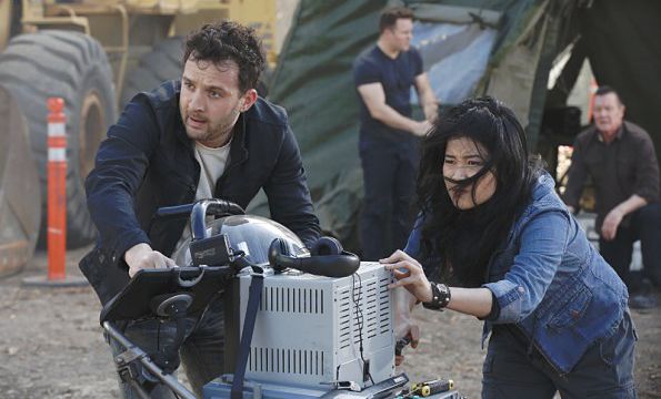 Scorpion : Photo Eddie Kaye Thomas, Jadyn Wong