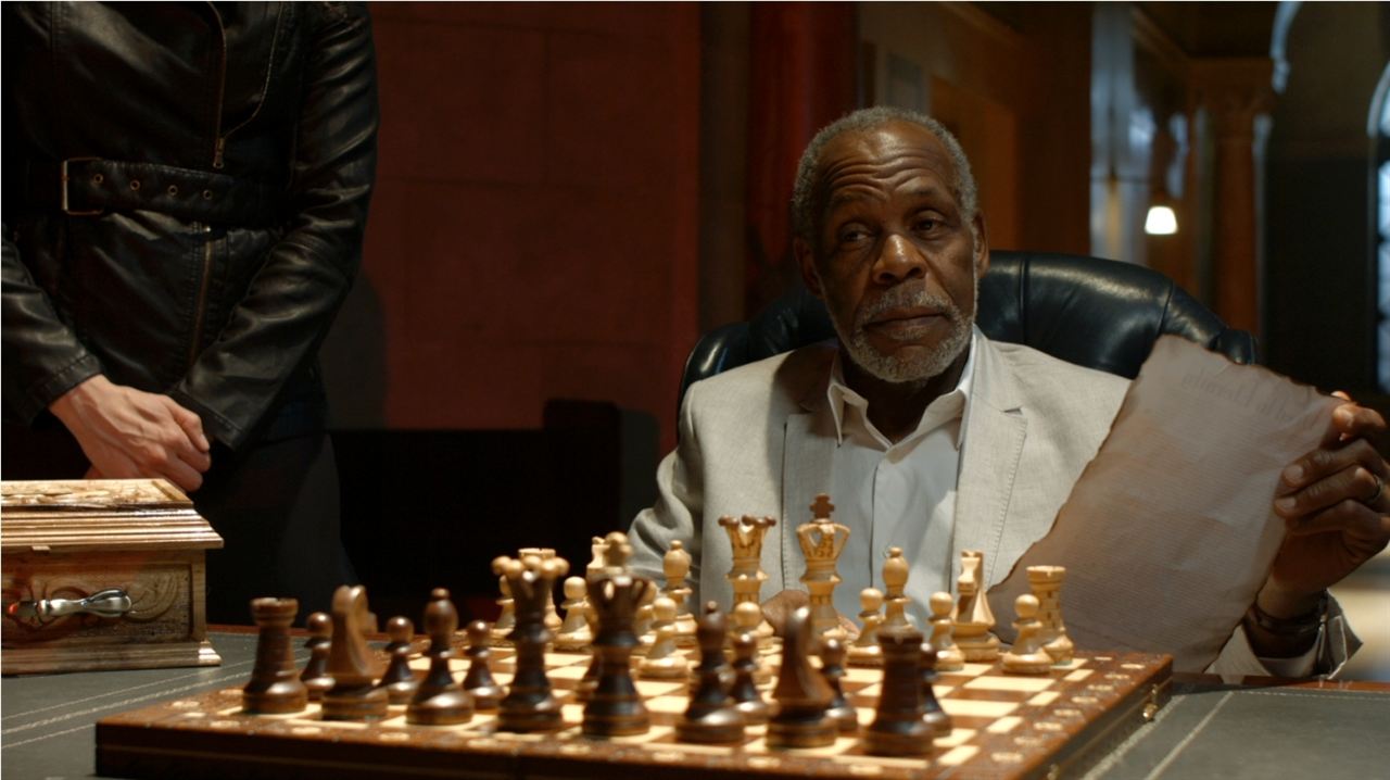 Checkmate : Photo Danny Glover