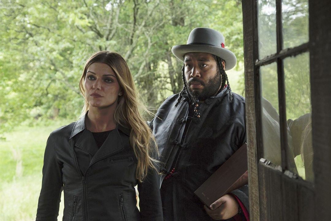 Banshee : Photo Frankie Faison, Ivana Milicevic