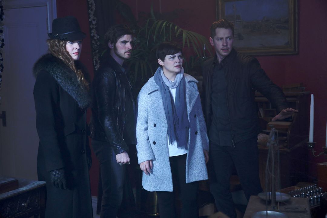 Once Upon a Time : Photo Colin O'Donoghue, Rebecca Mader, Josh Dallas, Ginnifer Goodwin
