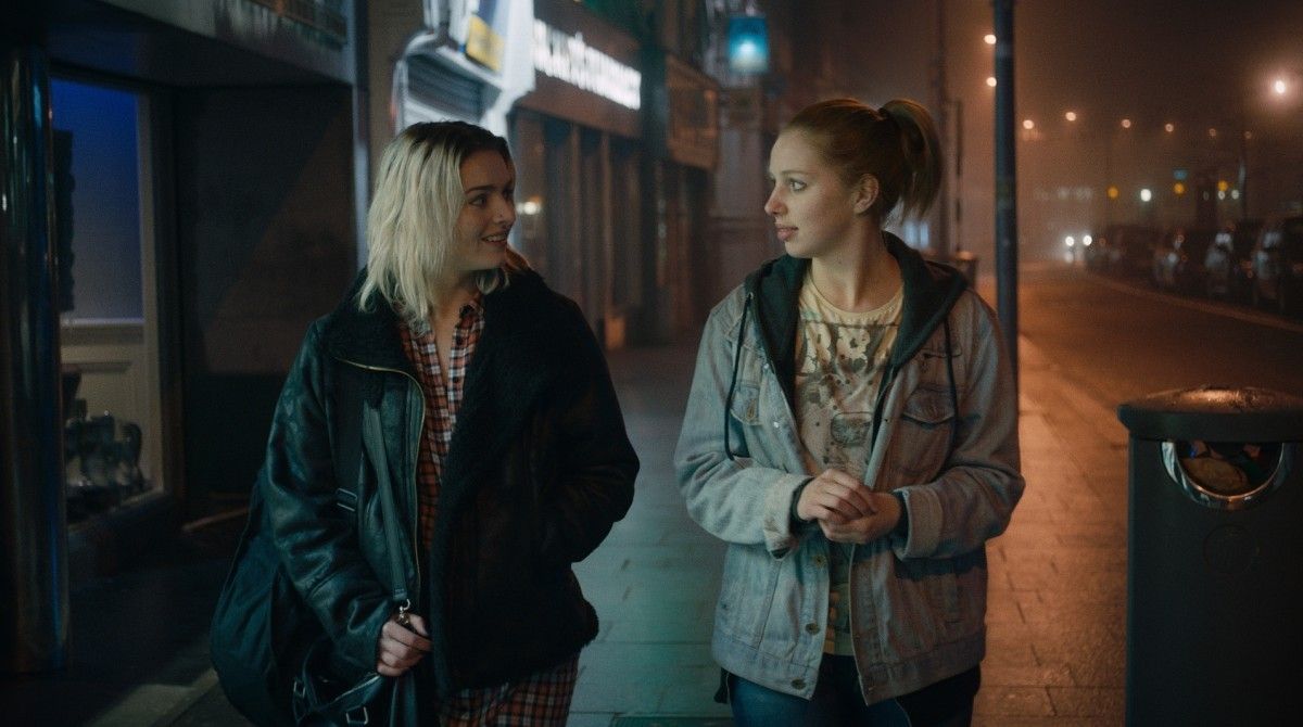 A Date for Mad Mary : Photo Seana Kerslake, Charleigh Bailey