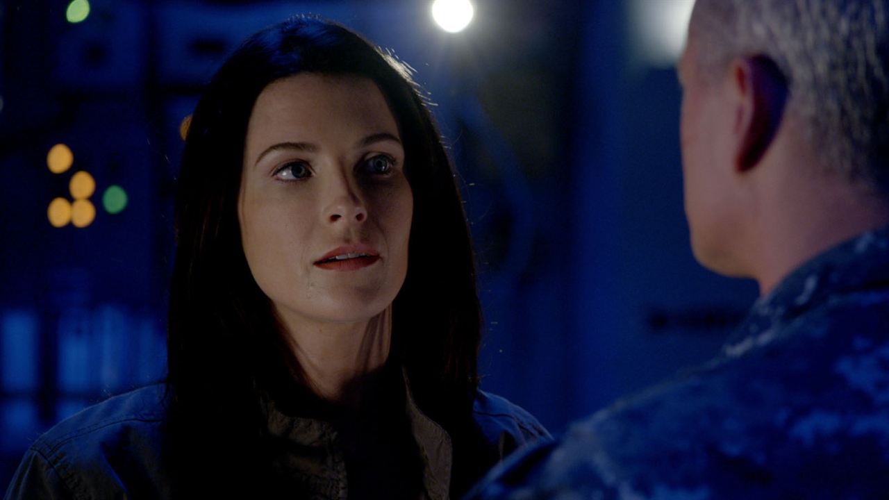 The Last Ship : Photo Bridget Regan