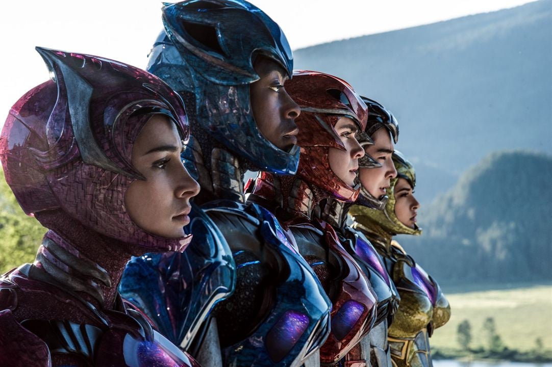 Power Rangers : Photo Naomi Scott, RJ Cyler, Becky G, Dacre Montgomery, Ludi Lin