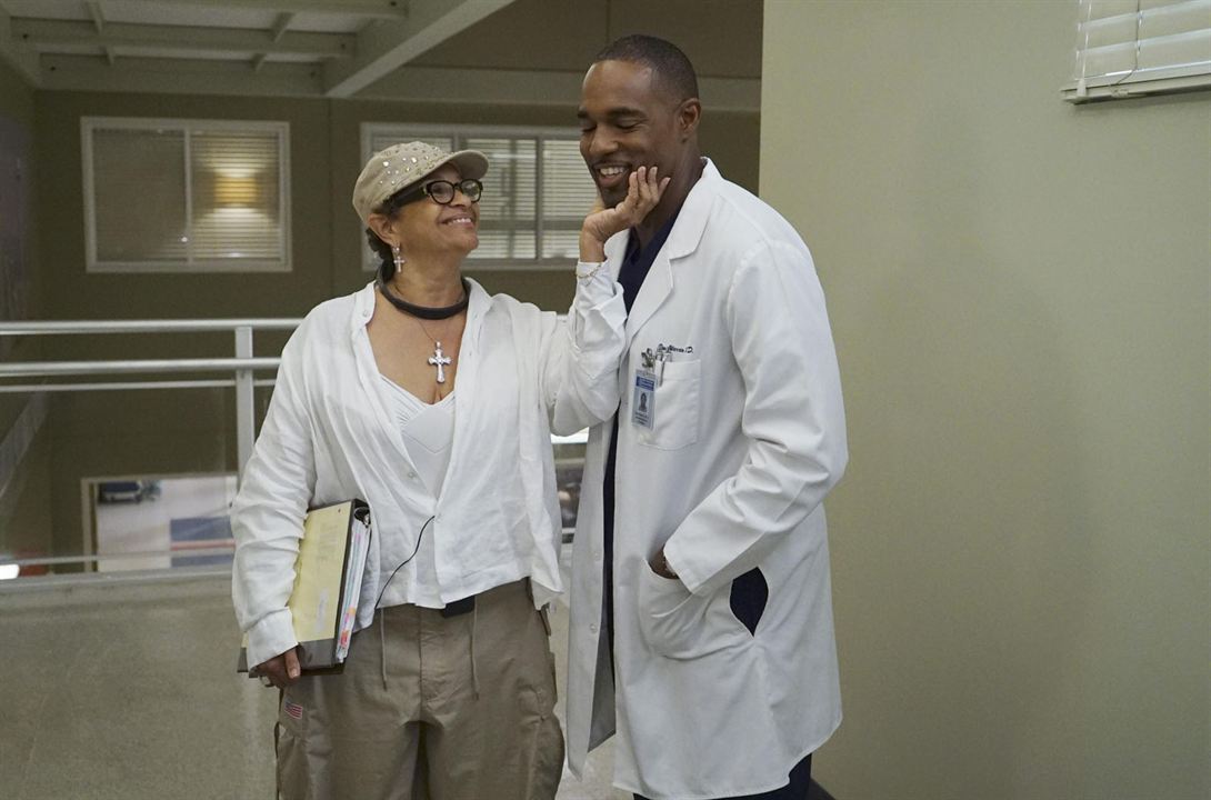 Grey's Anatomy : Photo Debbie Allen, Jason George (II)