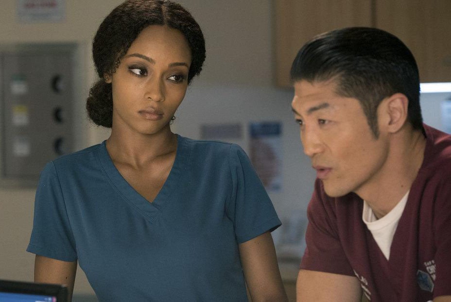 Chicago Med : Photo Yaya DaCosta, Brian Tee