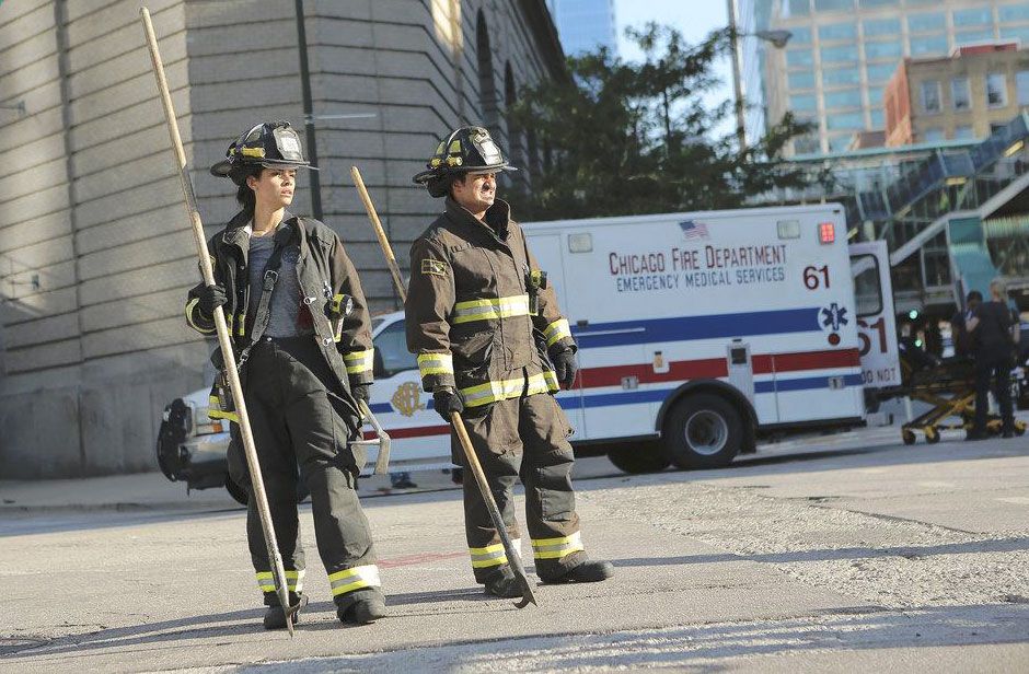 Chicago Fire : Photo Miranda Rae Mayo, Yuri Sardarov