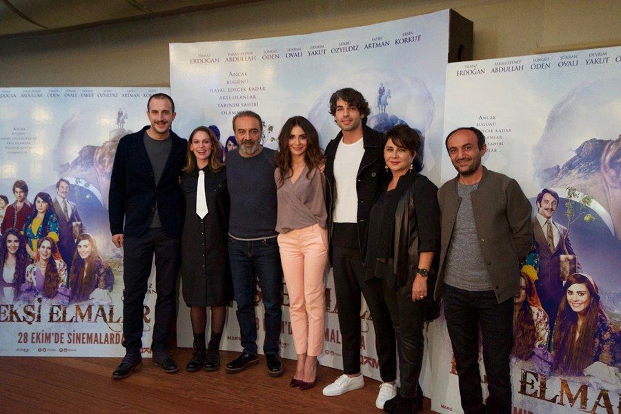 Ekşi Elmalar : Photo