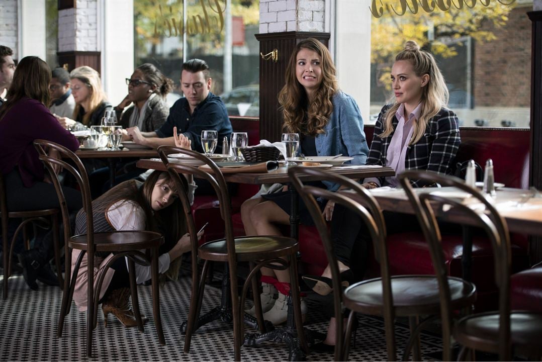 Younger : Photo Hilary Duff, Sutton Foster
