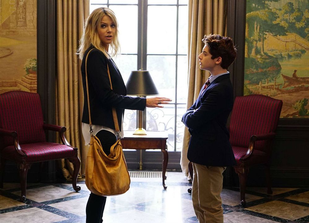 Very Bad Nanny : Photo Kaitlin Olson, Thomas Barbusca