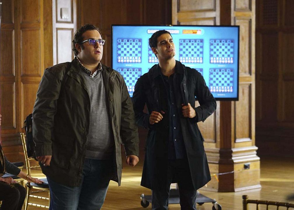 Scorpion : Photo Elyes Gabel, Ari Stidham