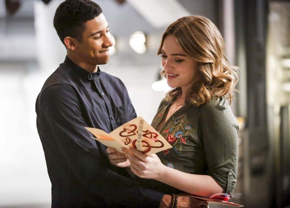 Flash (2014) : Photo Violett Beane, Keiynan Lonsdale