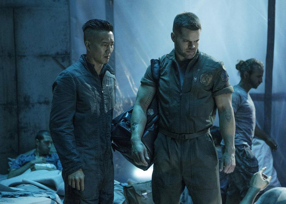 The Expanse : Photo Terry Chen, Wes Chatham