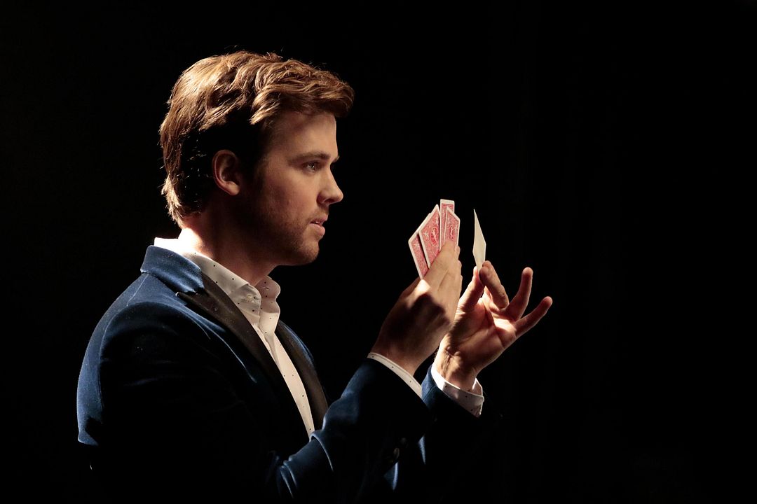 Cameron Black : l'illusionniste : Photo Jack Cutmore-Scott