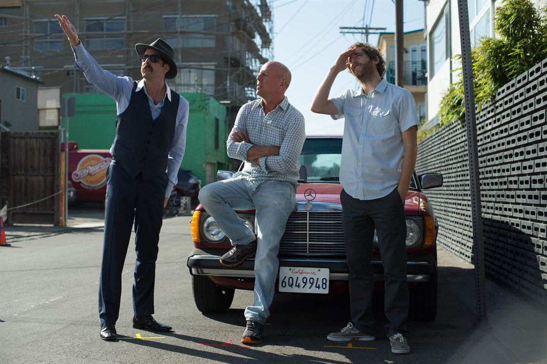 L.A. Rush : Photo Thomas Middleditch, Adam Goldberg, Bruce Willis
