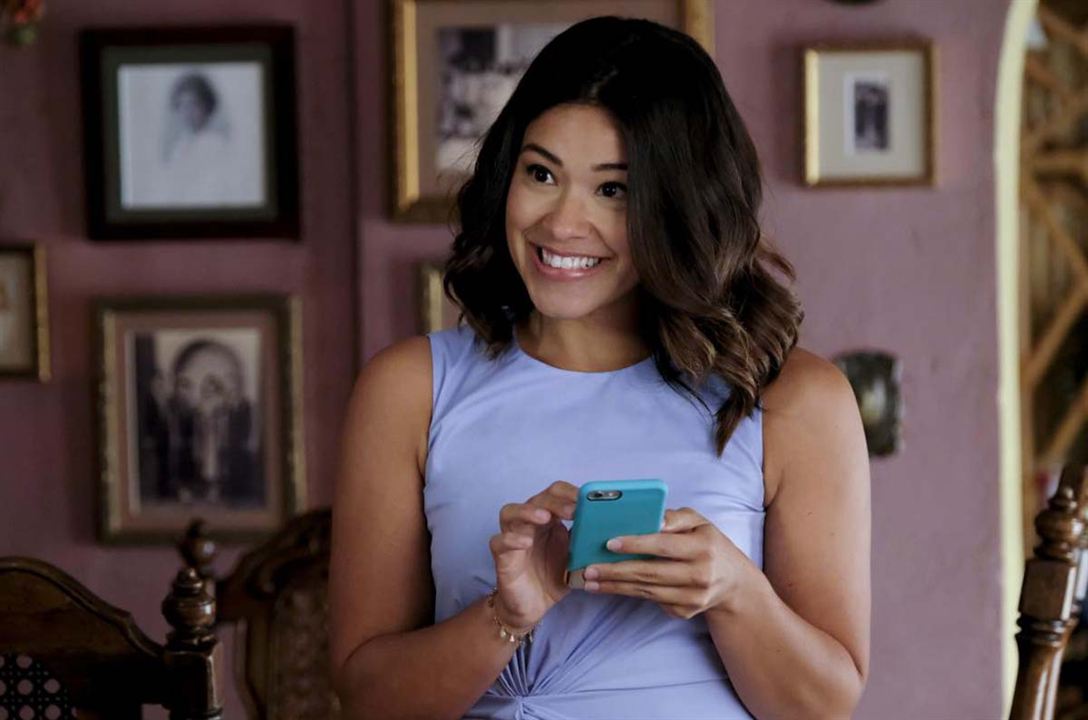 Jane The Virgin : Photo Gina Rodriguez