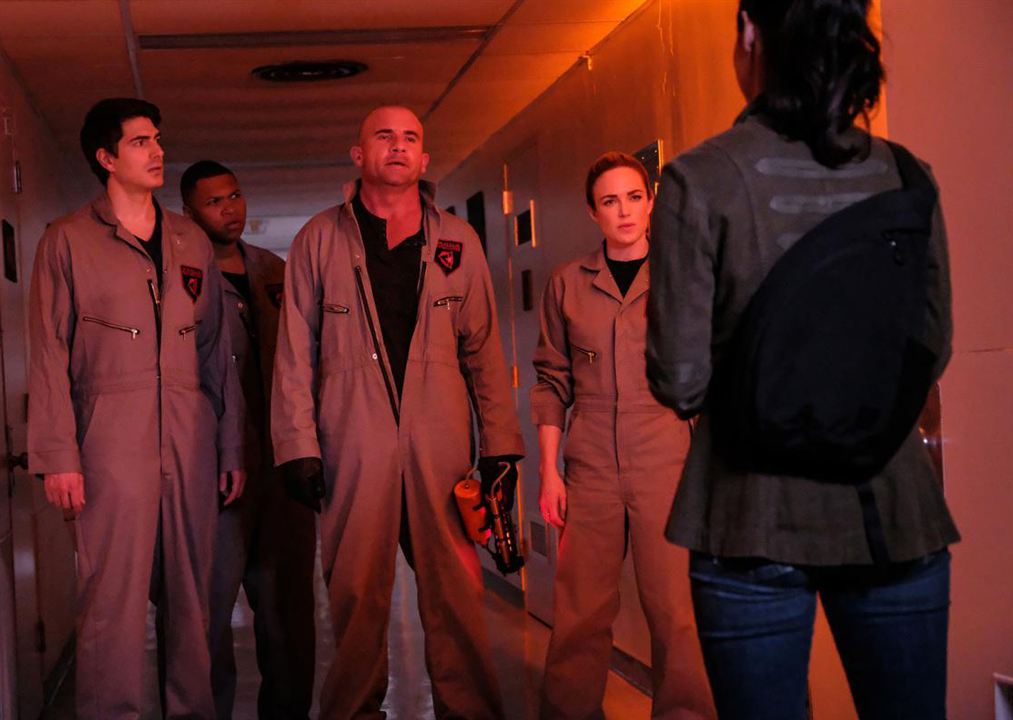 DC's Legends of Tomorrow : Photo Caity Lotz, Tala Ashe, Dominic Purcell, Brandon Routh, Franz Drameh