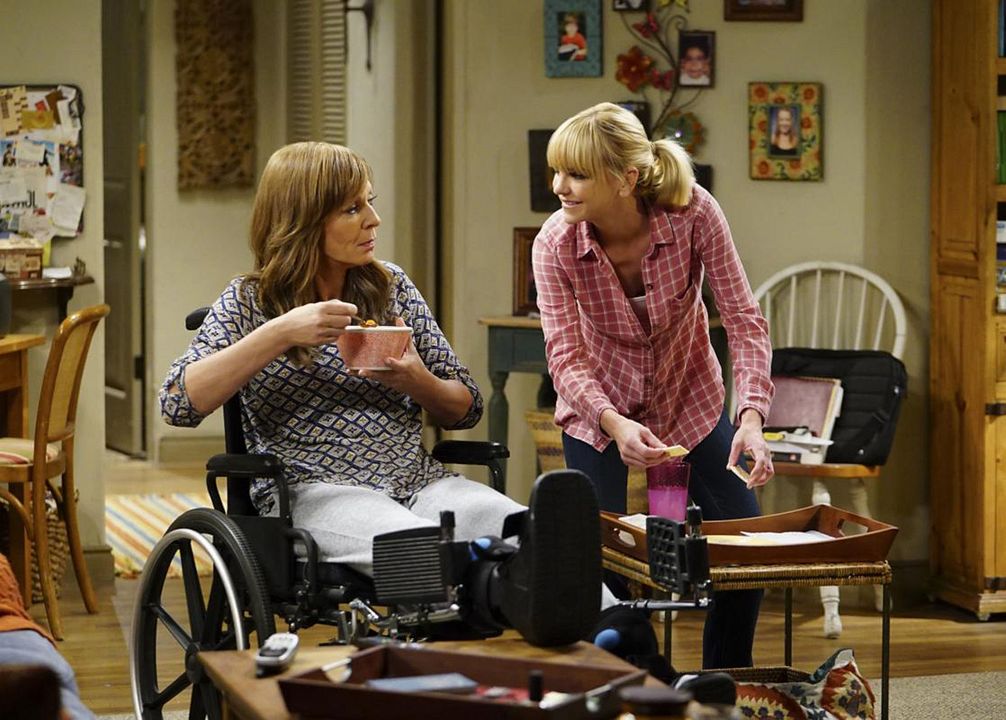 Mom : Photo Anna Faris, Allison Janney