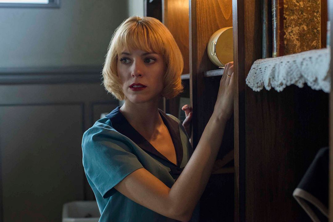 Les demoiselles du téléphone : Photo Maggie Civantos