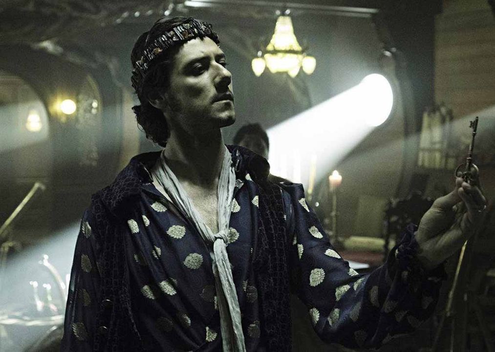 The Magicians : Photo Hale Appleman