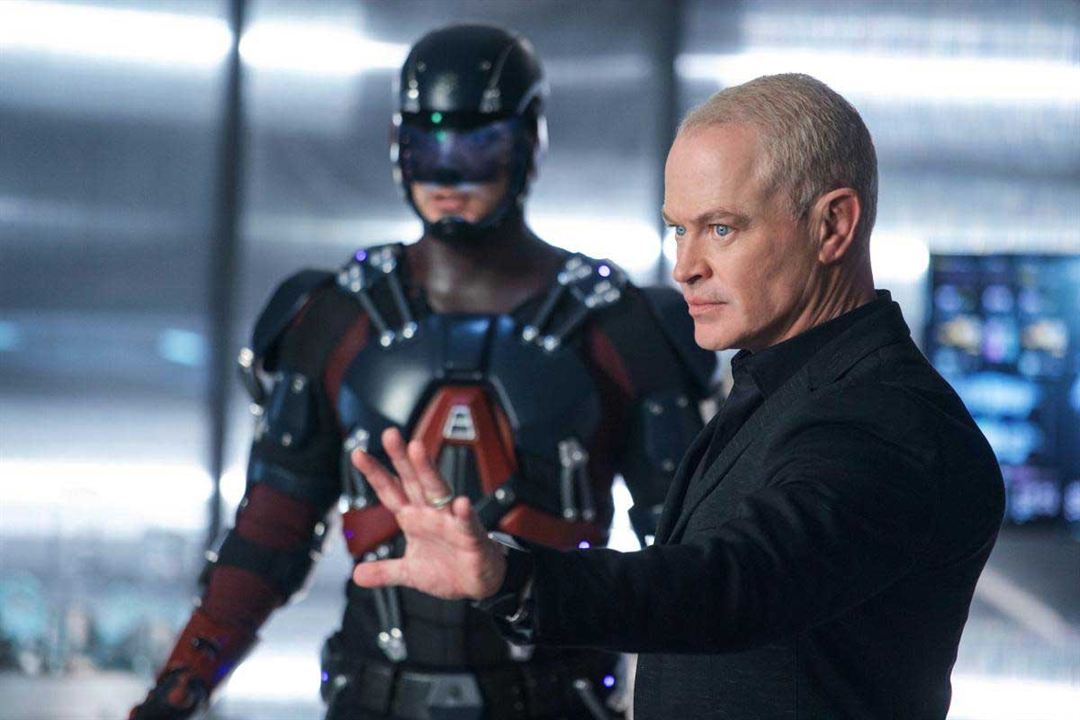 DC's Legends of Tomorrow : Photo Brandon Routh, Neal McDonough