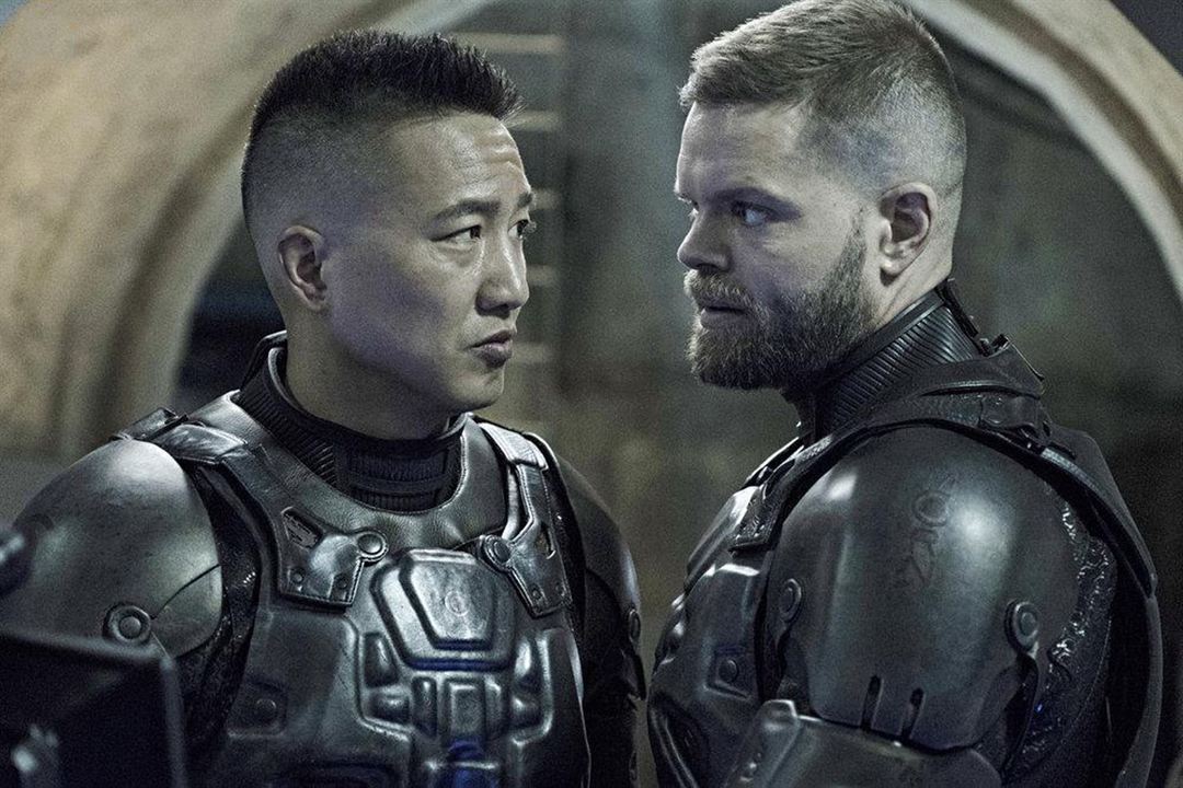 The Expanse : Photo Terry Chen, Wes Chatham