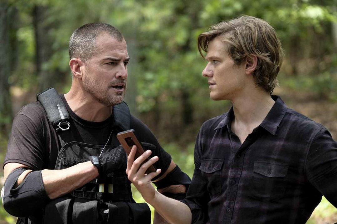 MacGyver (2016) : Photo George Eads, Lucas Till