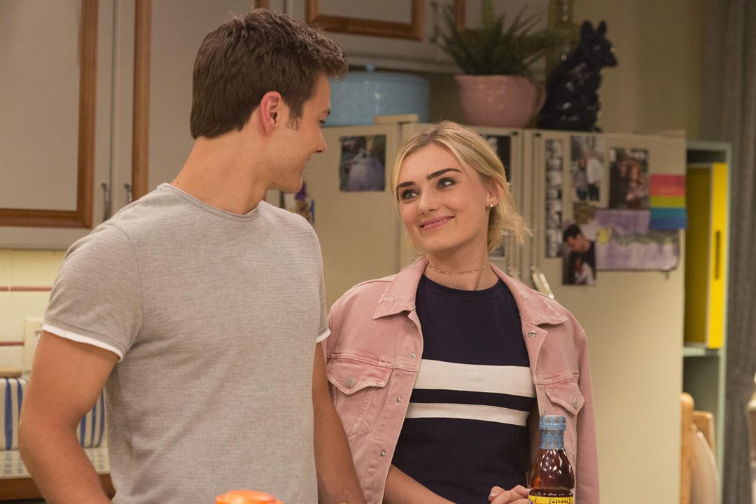 American Housewife (2016) : Photo Peyton Meyer, Meg Donnelly