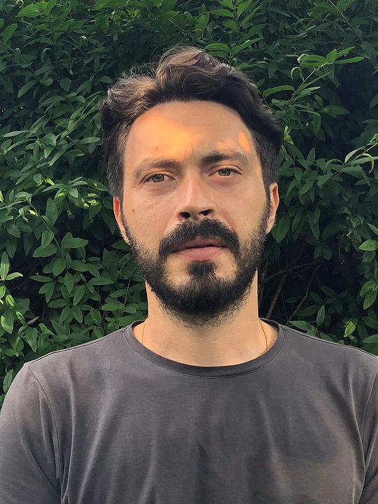Affiche Tarık Aktaş