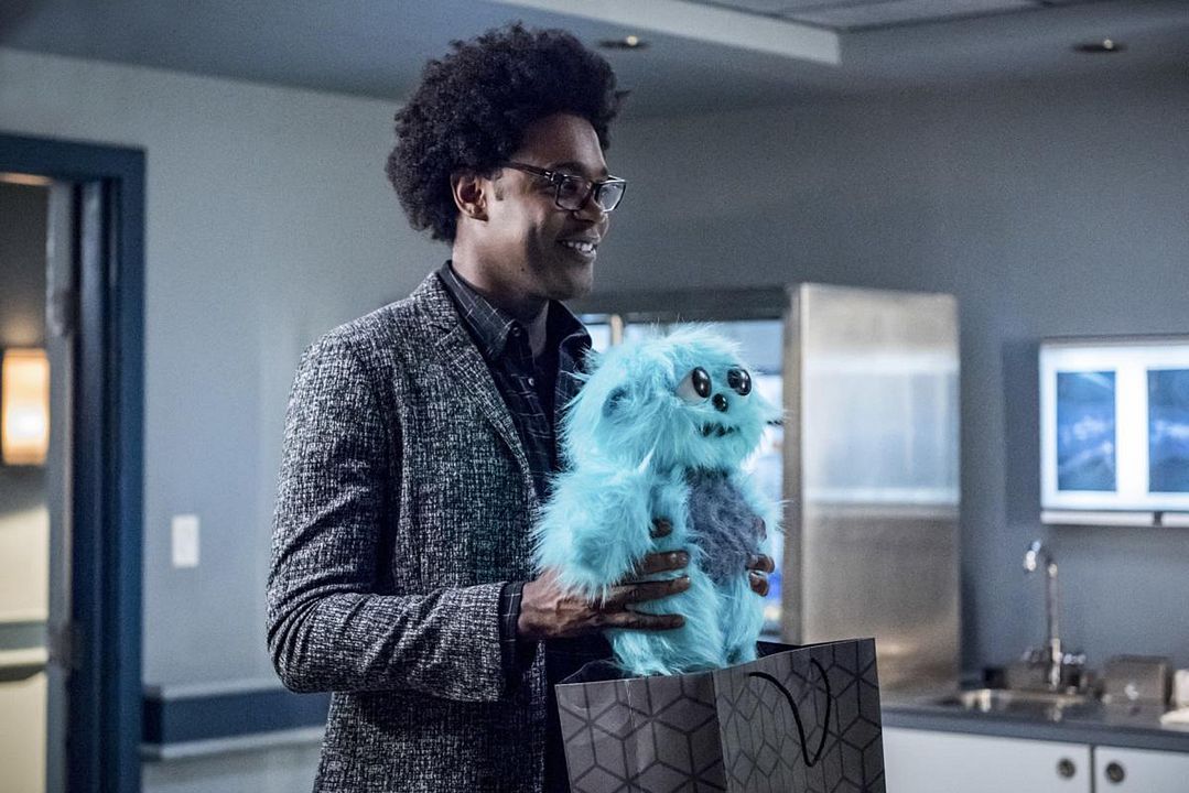 Arrow : Photo Echo Kellum