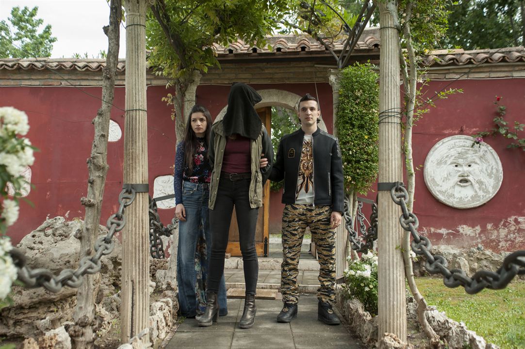 Suburra (2017) : Photo Giacomo Ferrara, Carlotta Antonelli