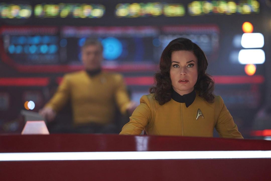 Star Trek: Discovery : Photo Rebecca Romijn