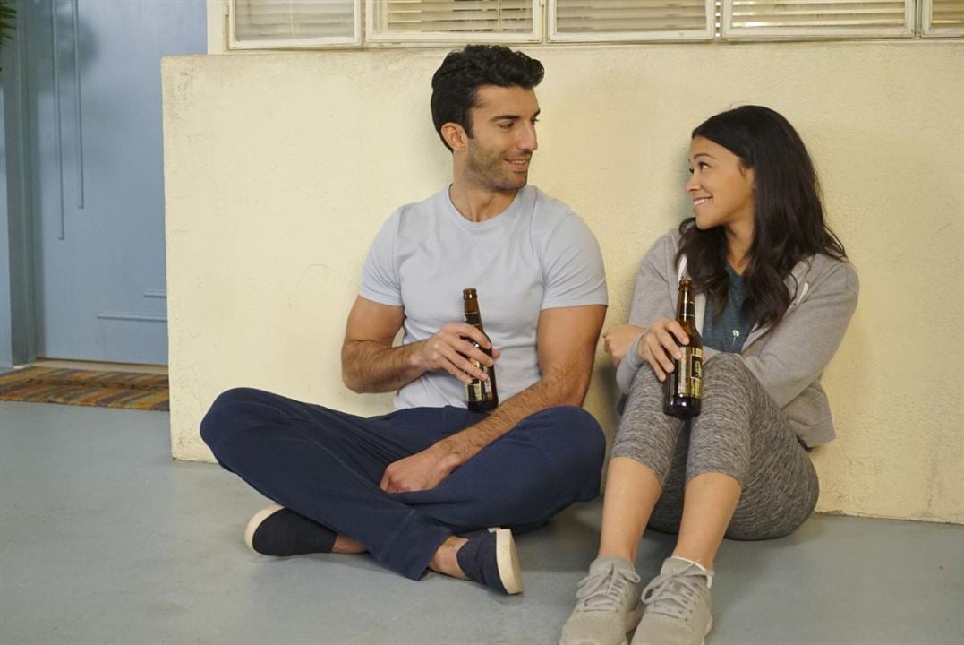 Jane The Virgin : Photo Justin Baldoni, Gina Rodriguez