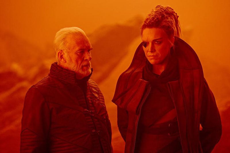 Krypton : Photo Hannah Waddingham, Ian McElhinney