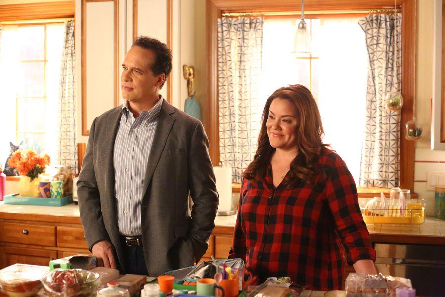 American Housewife (2016) : Photo Katy Mixon, Diedrich Bader