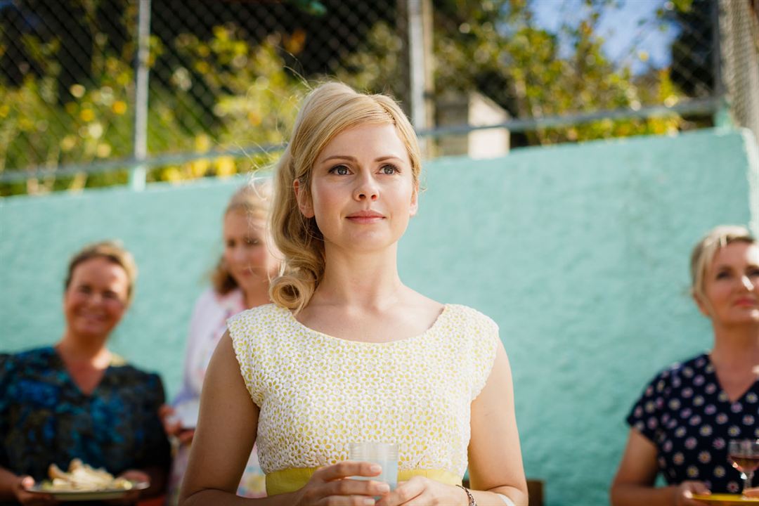 Songs of love : Photo Rose McIver