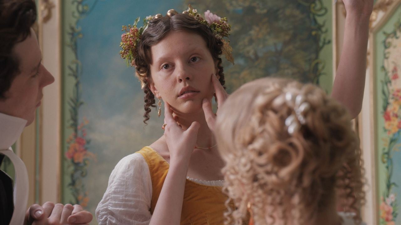 Emma. : Photo Mia Goth