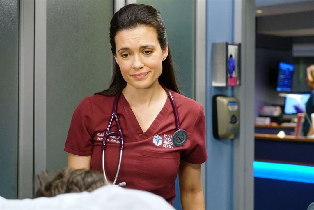 Chicago Med : Photo Torrey DeVitto