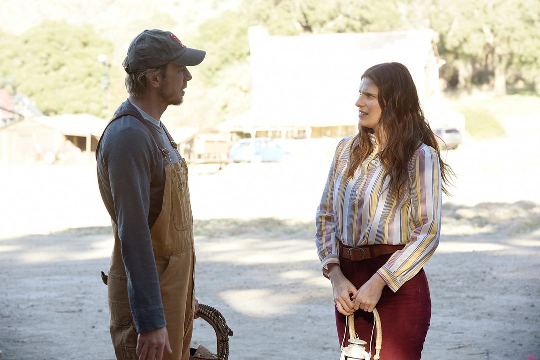 Bless This Mess : Photo Lake Bell, Dax Shepard