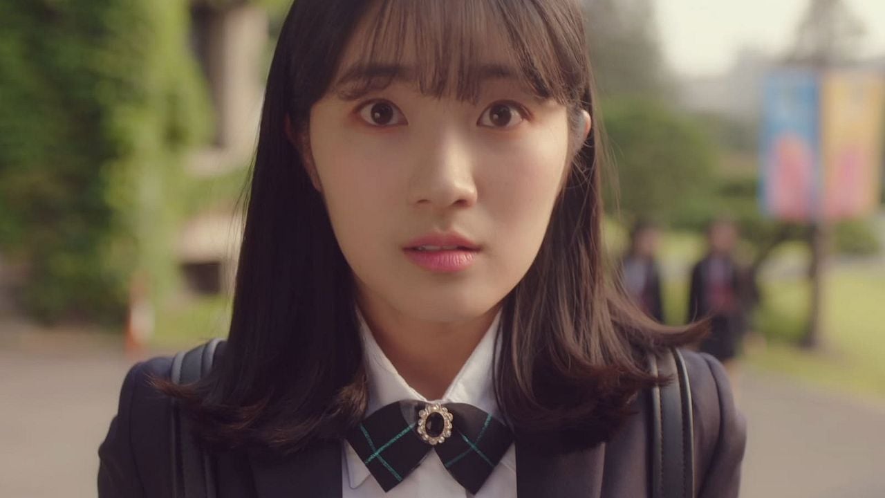 Poster saison 1 Affiche 16 sur 17 AlloCiné