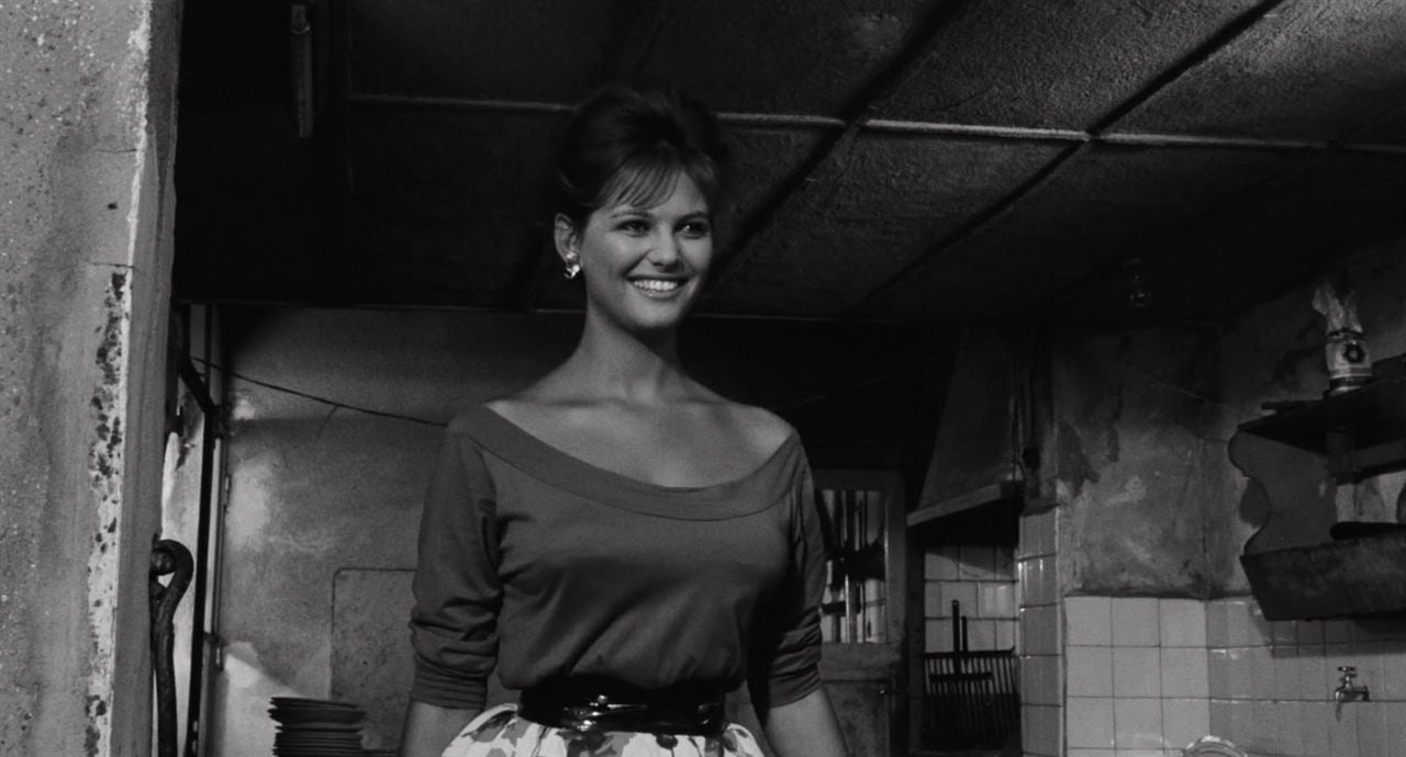 La Fille à la valise : Photo Claudia Cardinale