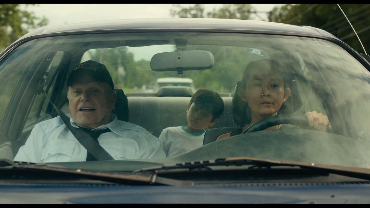 Driveways : Photo Lucas Jaye, Brian Dennehy, Hong Chau