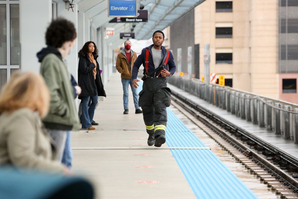 Chicago Fire : Photo Daniel Kyri