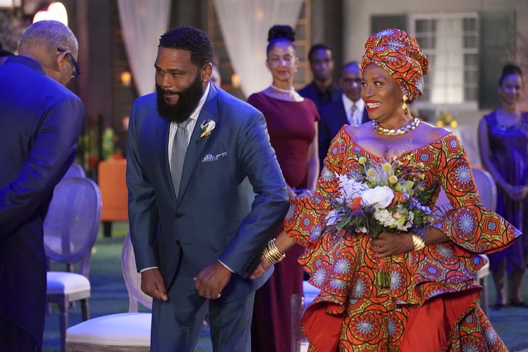 Black-ish : Photo Jenifer Lewis, Anthony Anderson