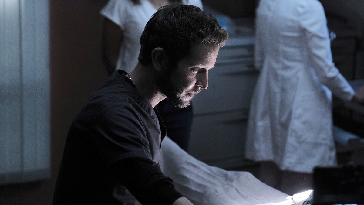The Resident : Photo Matt Czuchry