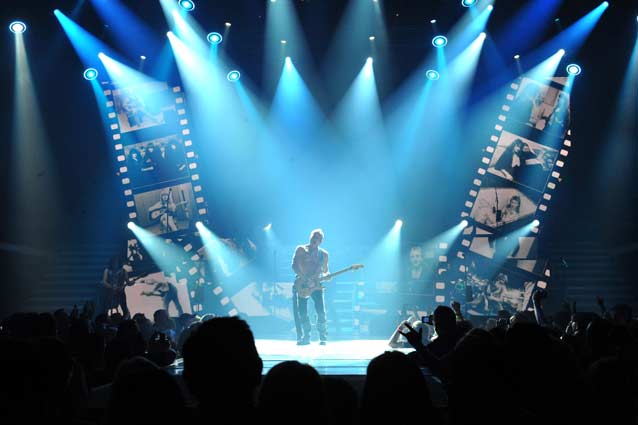 Def Leppard Viva! Hysteria Concert : Photo