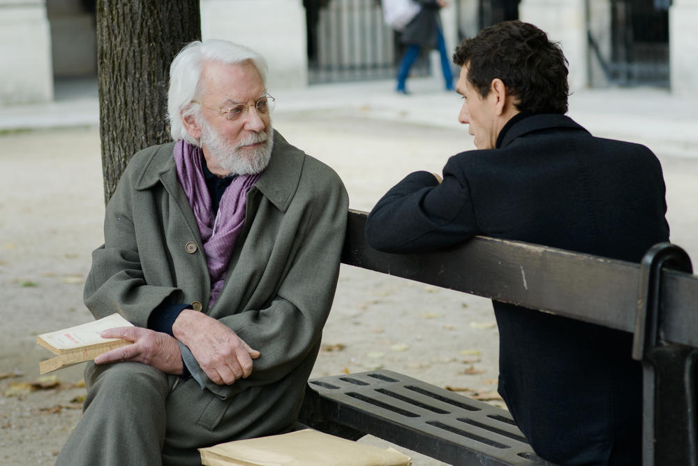 Crossing Lines : Photo Marc Lavoine, Donald Sutherland