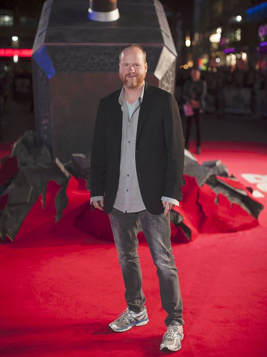 Thor : Le Monde des ténèbres : Photo promotionnelle Joss Whedon