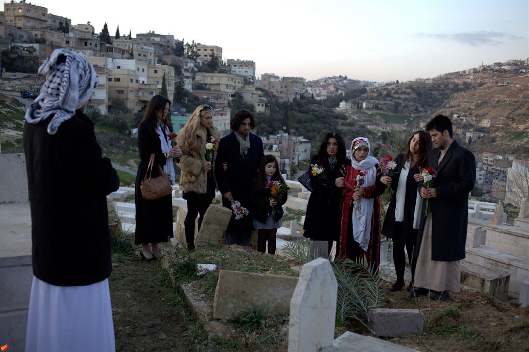 45 Minutes to Ramallah : Photo Julie Engelbrecht, Navid Akhavan, Karim Saleh, Jackie Sawiris, Lara Sawalha