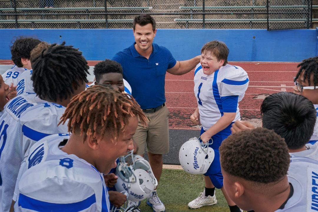 Home Team : Photo Taylor Lautner